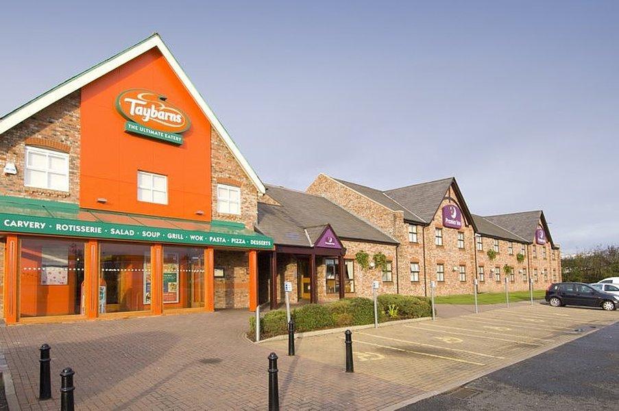 Premier Inn Premier Inn Wigan Exterior foto